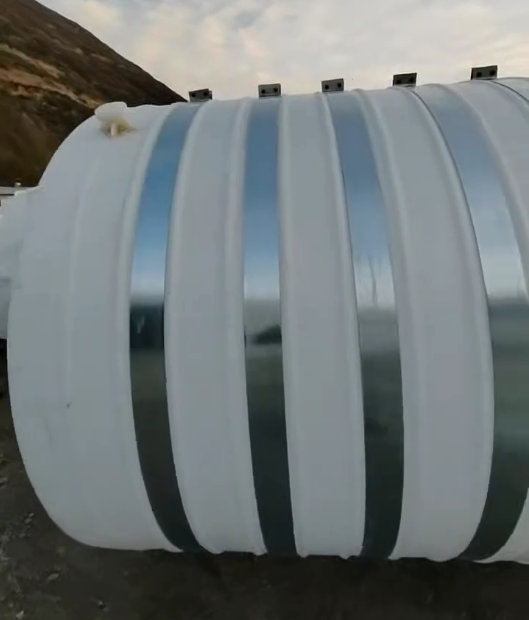 圆形永登塑料桶批量交付案例:结构稳定,适配多行业液体储运需求 圆形永登塑料桶批量交付案例:结构稳定,适配多行业液体储运需求